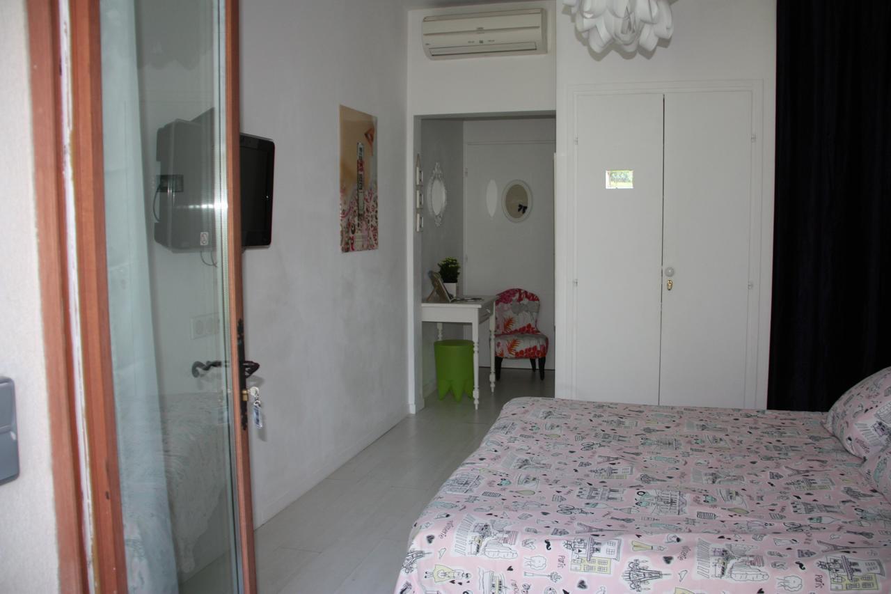 موانس سارتوكس Villa Manon المظهر الخارجي الصورة